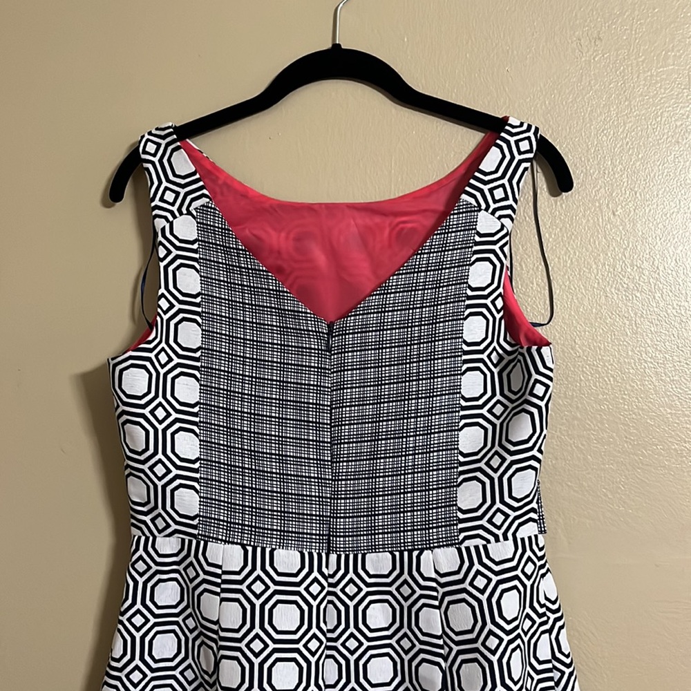 Robbie Bee A-line Geometrical Design Navy/White + Pink Lining Dress Sz 8 - Picture 5 of 9